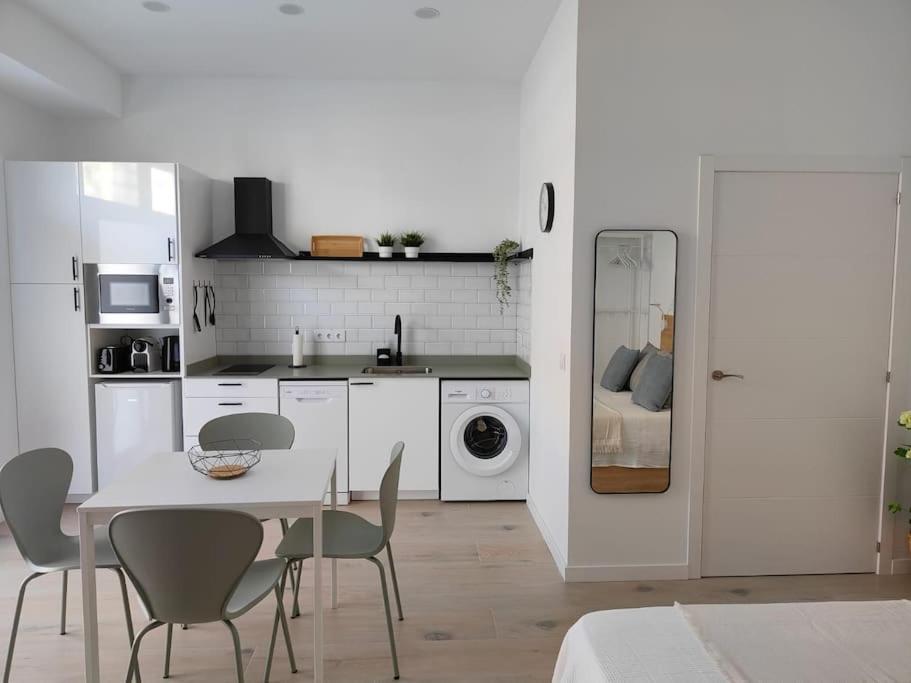 Loft Nuevo Cerca De Ruzafa Apartman Valencia Kültér fotó
